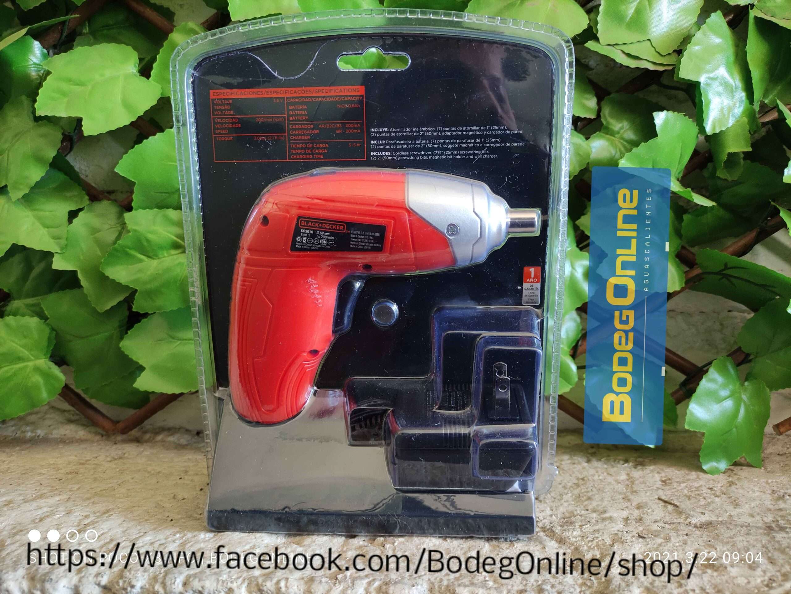 Atornillador recargable 3.6 V Black & Decker con 10 puntas - Image 4