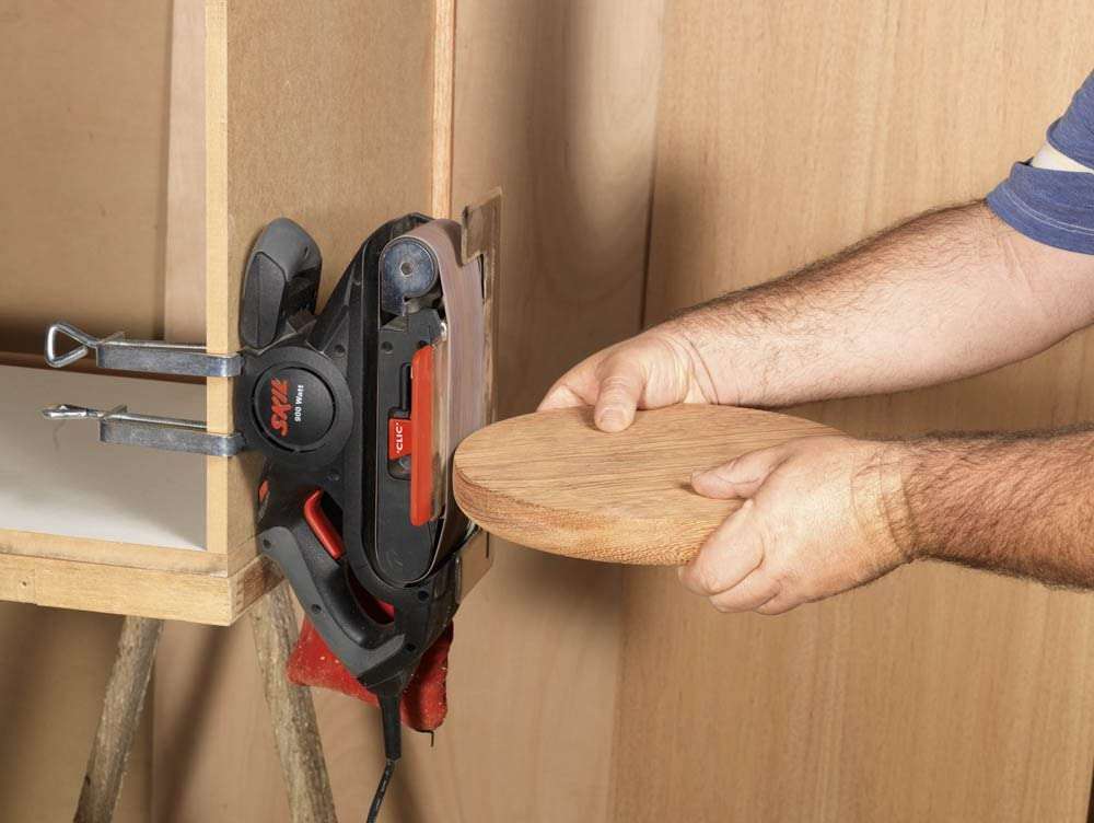 Lijadora de Banda Skil 900W - Image 10